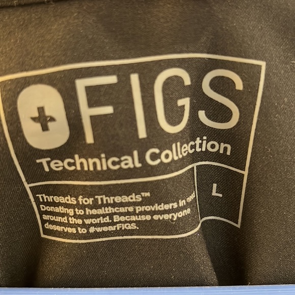 Figs Black v-neck scrub top. Never worn! - Picture 2 of 3